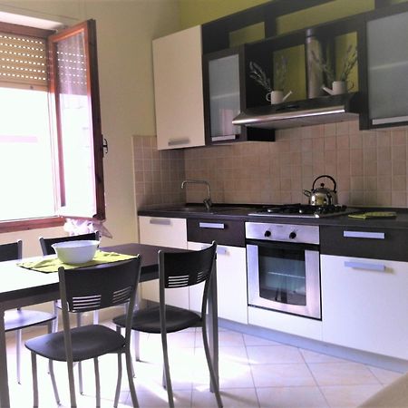 Seaside Holidays Apartment Alghero Ruang foto